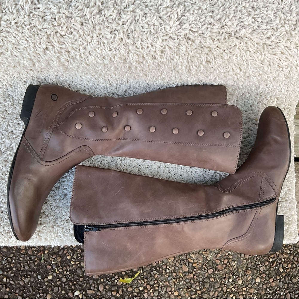 Born Martika Leather Riding Boots Button Detail Cosmic Brown Women's Size 9.5 - Picture 7 of 16